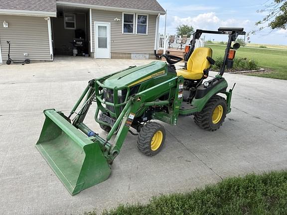 Image of John Deere 1025R Primary image