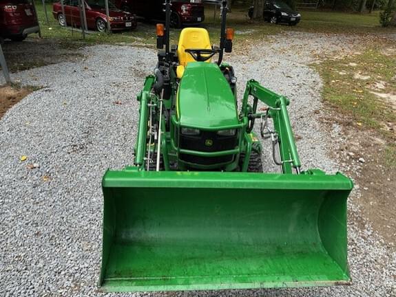 Image of John Deere 1025R equipment image 3