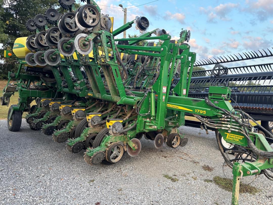 Image of John Deere 1795 Primary Image