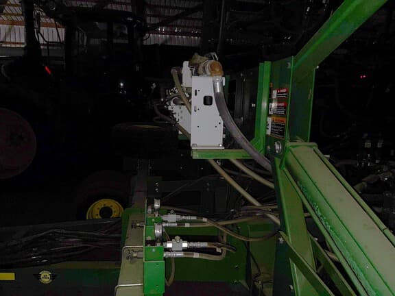 Image of John Deere 1895 equipment image 2