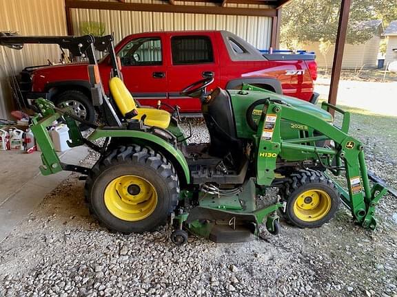 Image of John Deere 2025R equipment image 3