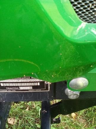 Image of John Deere 2025R equipment image 4