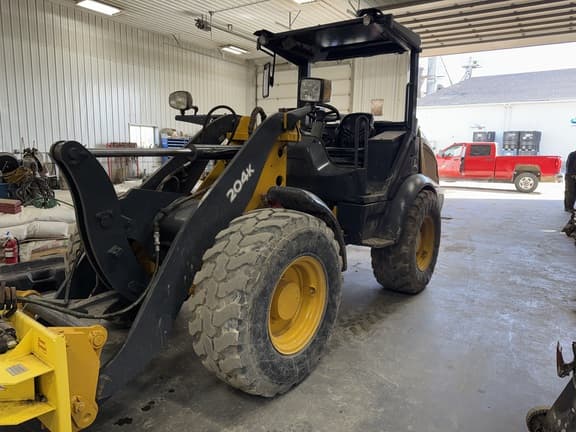 Image of John Deere 204K equipment image 2