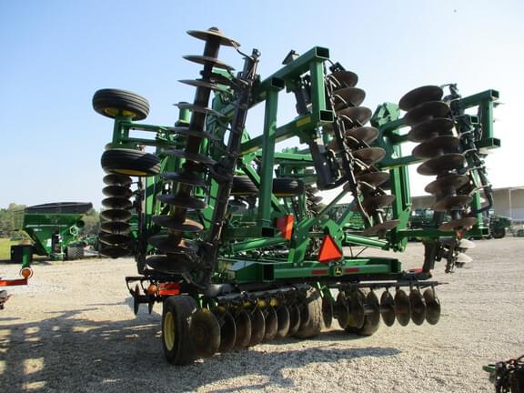 Image of John Deere 2620 equipment image 1