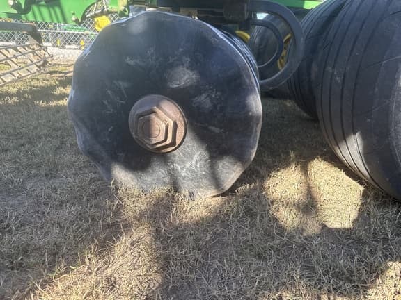 Image of John Deere 2623VT equipment image 4