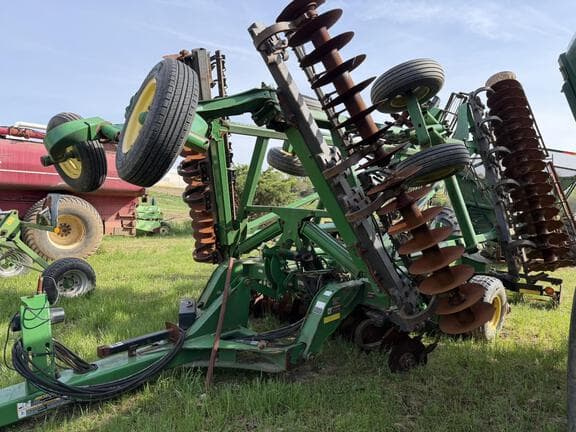 Image of John Deere 2623VT Primary image