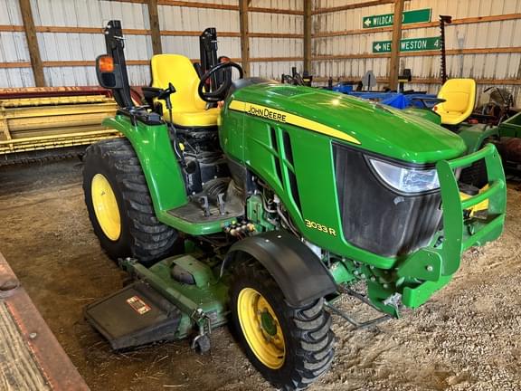 Image of John Deere 3033R Primary image