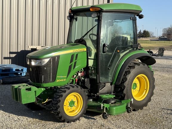 Image of John Deere 3046R Primary image