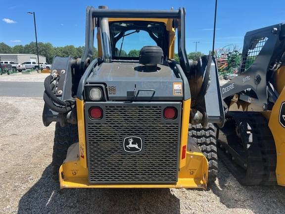 Image of John Deere 323E equipment image 2