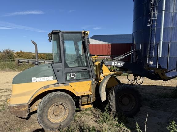 Image of John Deere 324K equipment image 4