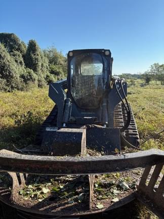 Image of John Deere 333E equipment image 4