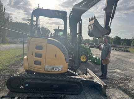 Image of John Deere 35G equipment image 1