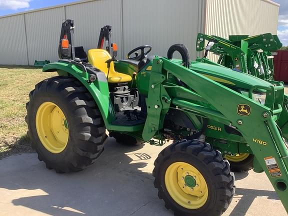 Image of John Deere 4052R equipment image 1