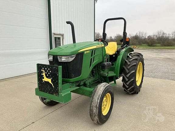 Image of John Deere 5055E equipment image 1