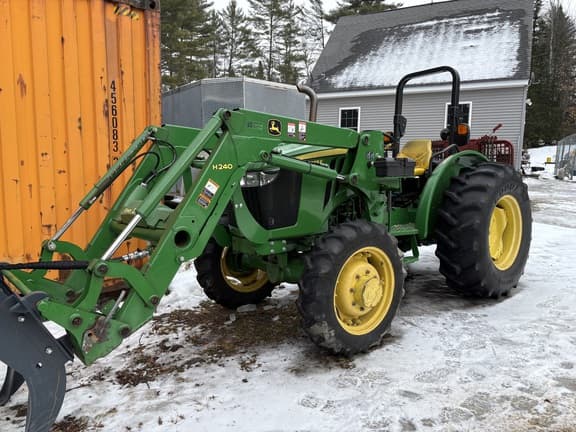 Image of John Deere 5055E equipment image 2