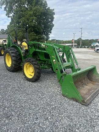 Image of John Deere 5055E equipment image 2
