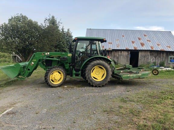 2015 John Deere 5055E Equipment Image0