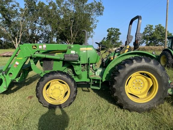 Image of John Deere 5055E Primary image