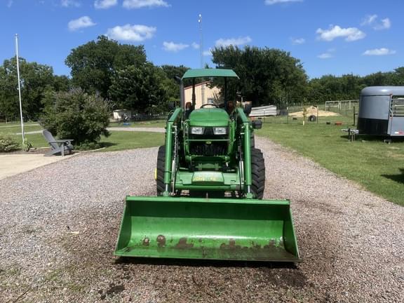 Image of John Deere 5075E equipment image 2