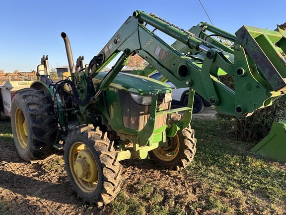 2015 John Deere 5075E Equipment Image0