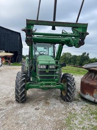 Image of John Deere 5085E equipment image 2