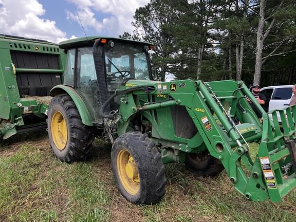 Image of John Deere 5085E equipment image 1