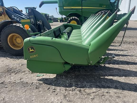 Image of John Deere 608C equipment image 1