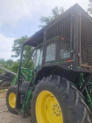 Image of John Deere 6120M equipment image 1