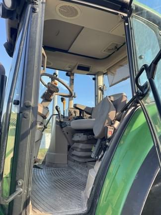 Image of John Deere 6120M equipment image 4