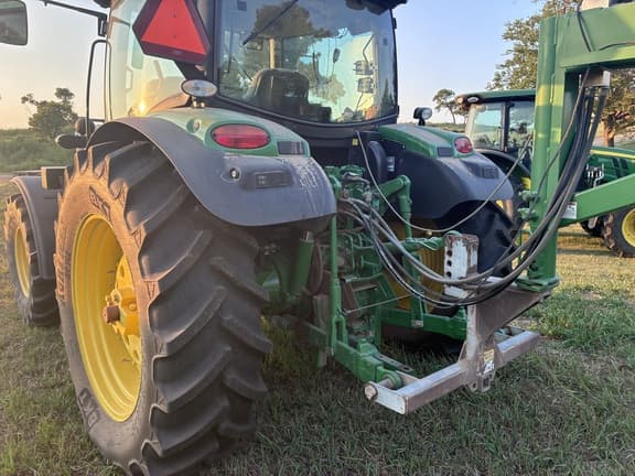 Image of John Deere 6125R equipment image 3
