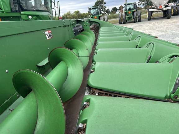 Image of John Deere 612C equipment image 4