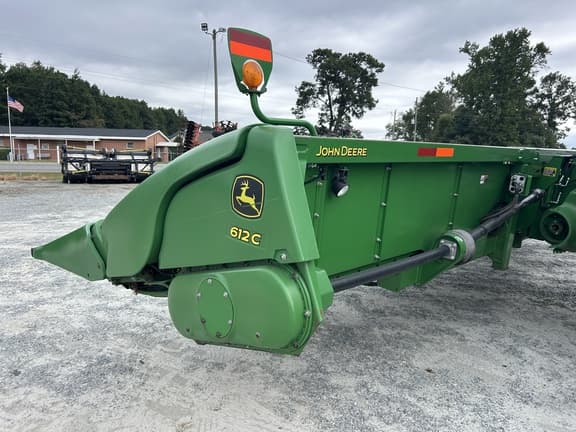 Image of John Deere 612C equipment image 2