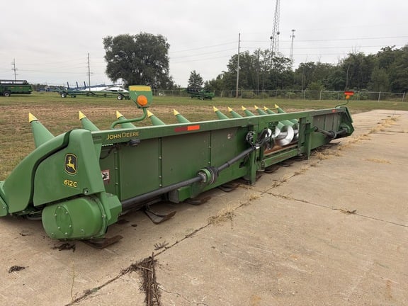 2015 John Deere 612C Equipment Image0
