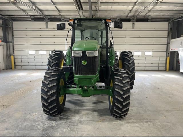 Image of John Deere 6130D equipment image 1