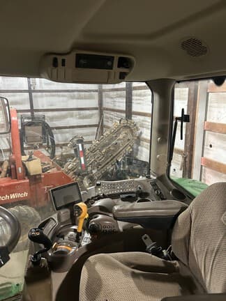 Image of John Deere 6145R equipment image 1