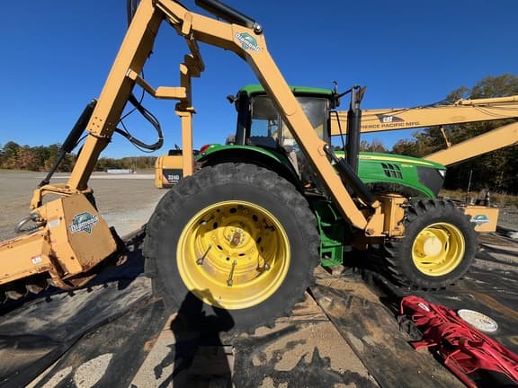 Image of John Deere 6150M equipment image 4