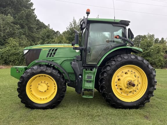 Image of John Deere 6175R equipment image 3