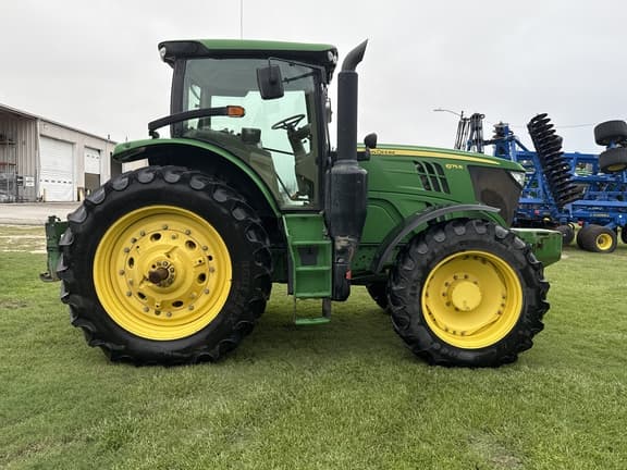 Image of John Deere 6175R equipment image 4