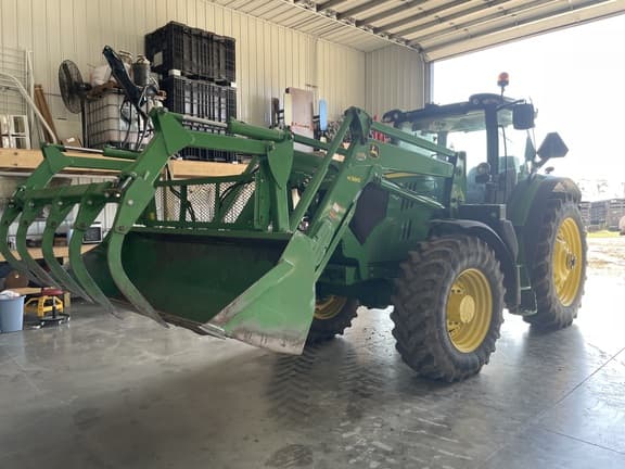 Image of John Deere 6175R equipment image 1