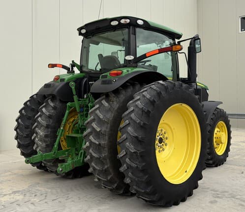 Image of John Deere 6195R equipment image 2