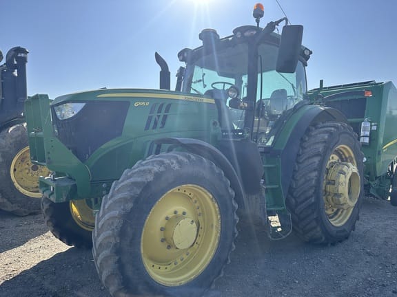 2015 John Deere 6195R Equipment Image0