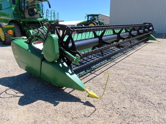 2015 John Deere 630FD Equipment Image0