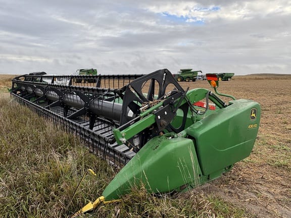 2015 John Deere 630FD Equipment Image0