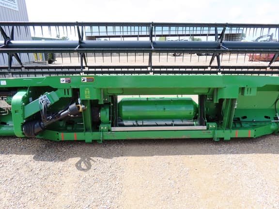 Image of John Deere 630FD equipment image 4
