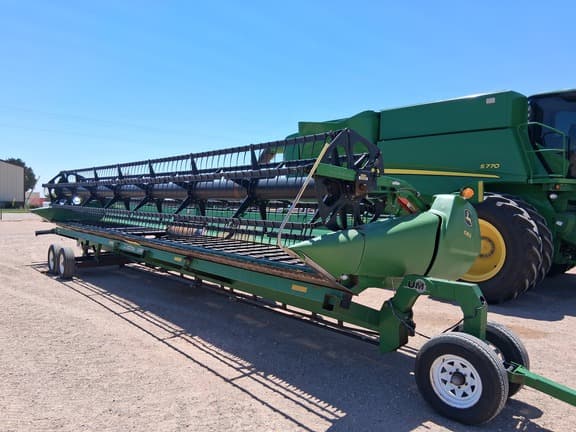 Image of John Deere 635D Primary image