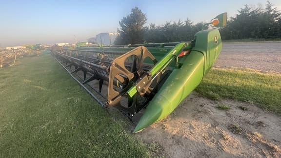 Image of John Deere 635D Primary image