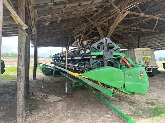 2015 John Deere 635F Equipment Image0