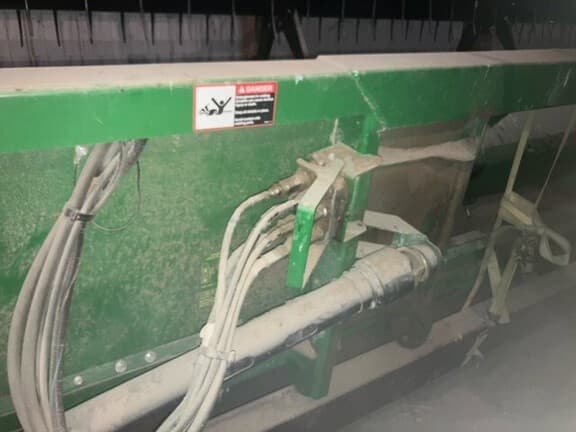 Image of John Deere 635F equipment image 3