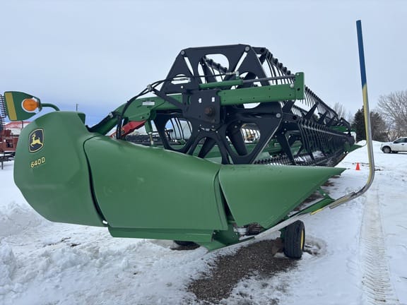 2015 John Deere 640D Equipment Image0