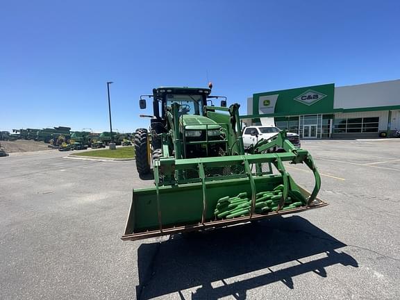 Image of John Deere 7210R equipment image 4